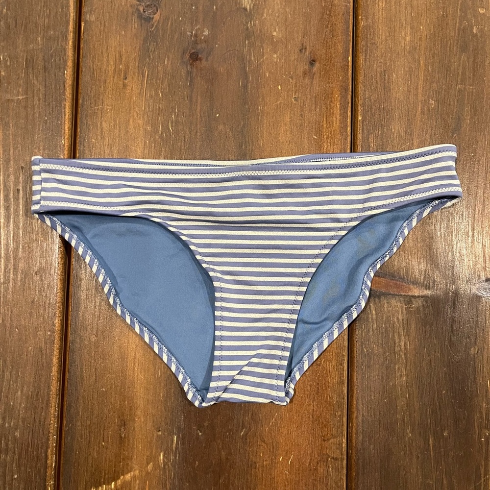 Aerie Blue and Silver Bottoms